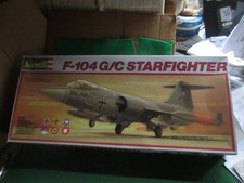 Revell 4722 104g for sale  WORTHING