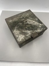 Ww2 metal tin for sale  BIGGLESWADE