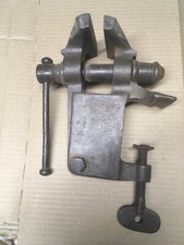 étau ancien mors d'occasion  Mâcon