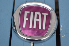 OEM 2016 2017 2018 FIAT 500X TAMPA TRASEIRA PORTA-MALAS EMBLEMA PORTA TRASEIRA EMBLEMA LOGOTIPO CRACHÁ comprar usado  Enviando para Brazil