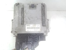 Centralina motore ecu usato  Italia