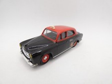 Peugeot 403 taxi d'occasion  Champigny-sur-Marne