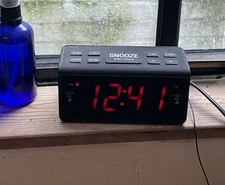 Alarm clock radio for sale  LONDON