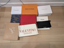 Lote/mistura de caixas de compras de grife. Total de 7. Vários tamanhos comprar usado  Enviando para Brazil