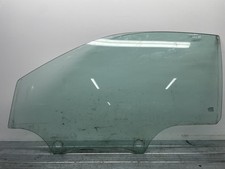 Vetro scendente anteriore usato  Italia