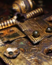 Lot objets médiévaux d'occasion  Lassay-les-Châteaux