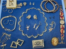 Lot bijoux fantaisie d'occasion  Roubaix