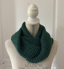Echarpe snood vert d'occasion  Vaucresson