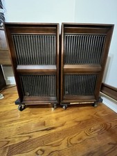 Mcintosh speakers pair for sale  Stratford