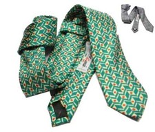 Cravatta verde slim usato  Zenson di Piave