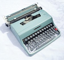 Macchina scrivere vintage usato  Asti