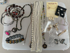 Lot pieces cosmetic for sale  Greenwood
