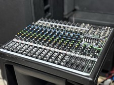 mixer mackie fx12 usato mixer mackie fx12 usato Aprilia