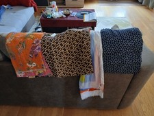 Lot chales bijou d'occasion Lot chales bijou d'occasion  Montigny-le-Bretonneux