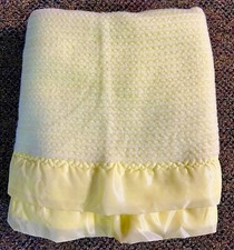 Cobertor de bebê vintage amarelo manteiga acabamento térmico de náilon acrílico waffle tecido comprar usado  Enviando para Brazil