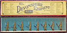 Old BRITAINS 1930s Lead The Devonshire Regiment at Trail, 8 peças conjunto na caixa #110, usado comprar usado  Enviando para Brazil