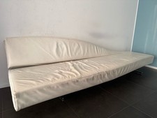 Divano posti pelle usato  Treviglio