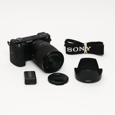 Câmera Sony Alpha A6500 + Lente E 18-135mm f/3.5-5.6 OSS - Boa e limpa comprar usado Câmera Sony Alpha A6500 + Lente E 18-135mm f/3.5-5.6 OSS - Boa e limpa comprar usado  Enviando para Brazil