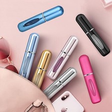 Contenitore cosmetico portatil usato  Spedire a Italy