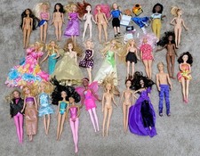 Lote de 28 bonecas Barbie Mattel bonecas Barbie e bonecas bonecos bonecos soltos brinquedos *LEIA ABAIXO*, usado comprar usado Lote de 28 bonecas Barbie Mattel bonecas Barbie e bonecas bonecos bonecos soltos brinquedos *LEIA ABAIXO*, usado comprar usado  Enviando para Brazil