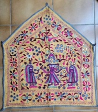 Suspension murale indienne d'occasion  Gap