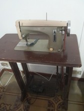Singer macchina cucire usato  Asti
