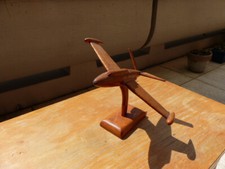 Maquette bois socle d'occasion  Bourg-en-Bresse