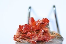 Vanadinite con cristalli usato  Vercana