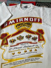Camiseta promocional vintage anos 90 Smirnoff vodca logotipo grande álcool comprar usado  Enviando para Brazil