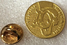 Pin lapel pins d'occasion  Les Lilas