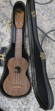 Artist ltd ukulele for sale Artist ltd ukulele for sale  Cleburne
