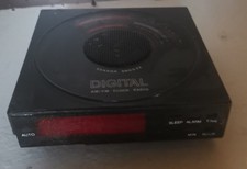 Radio sveglia digital usato  Caltanissetta