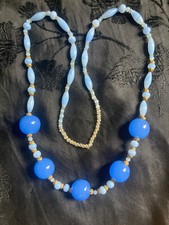 Ancien collier sautoir d'occasion  Saint-Caprais-de-Bordeaux