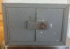 Vintage metal locker for sale  Yuma