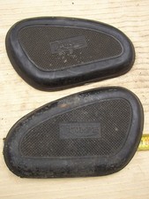 Triumph coppia ginocchiere usato  San Vincenzo