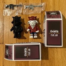 RARO PEARL JAM Ron Inglês FELLA SHEEP Mais Raro 1 em 50 Caixa Todo PRETO FALLA +Marrom comprar usado  Enviando para Brazil