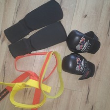Handschuhe & Knieschützer gebraucht kaufen  Erding