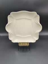 Prato de bolo Wedgewood formato rainha 10 3/8 cabo quadrado, usado comprar usado  Enviando para Brazil