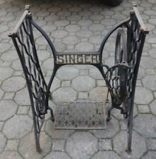 Altes nähmaschinen gestell gebraucht kaufen Altes nähmaschinen gestell gebraucht kaufen  Ostrach