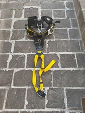 Imbracatura sicurezza anticadu usato  Sassoferrato