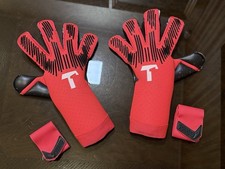 Luvas de goleiro vermelhas solares Titan Rebel 2.0 - Tamanho 9 - Usadas com pequenos defeitos comprar usado Luvas de goleiro vermelhas solares Titan Rebel 2.0 - Tamanho 9 - Usadas com pequenos defeitos comprar usado  Enviando para Brazil