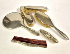 Antico necessaire toilette usato Antico necessaire toilette usato  Correggio