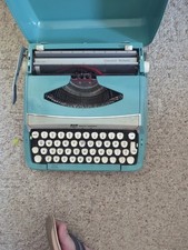 Typewritter old vintage for sale  Ironton
