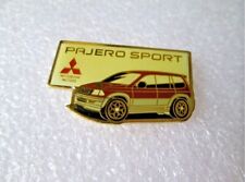 Pin lapel pin d'occasion  Lille-