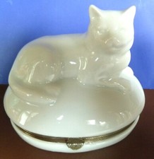 Vintage white cat for sale  Ludlow