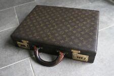 Louis vuitton attaché d'occasion  Paris XVIII