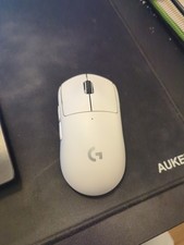 Logitech pro superlight d'occasion  Montalieu-Vercieu