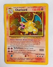 Charizard holo set usato  Milano