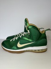 Nike men lebron for sale  Hialeah