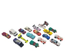 Lote de 18 carros Hot Wheels. Cartões removidos de danificados. Surf, Sugar, Street, Drag, usado comprar usado  Enviando para Brazil